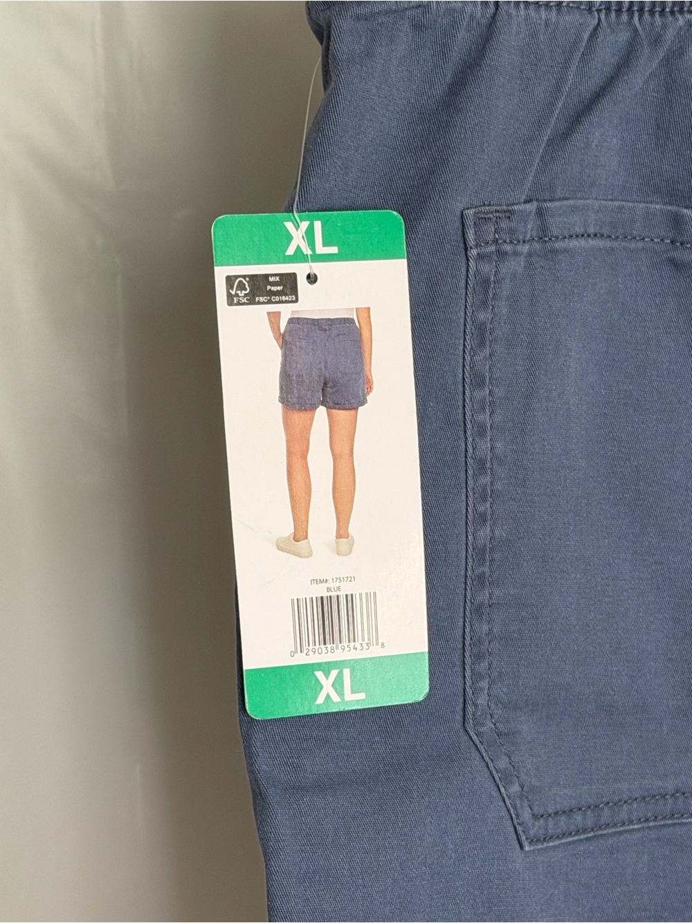 Gloria Vanderbilt Blue Utility Roll Cuff Shorts XL NWT - Picture 5 of 6